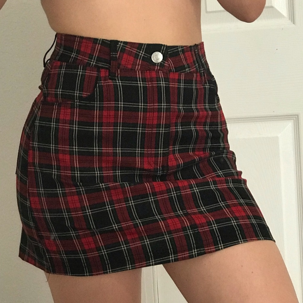 A red, black, and green plaid Forever 21 skirt